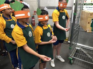 2019 Year 5 Woolies Visit 5