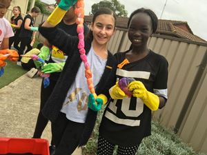 2019 Year 6 Tie Dying 14