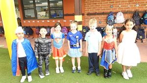 39001-superhero-day