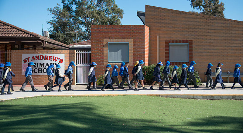 Students walking out the front of St Andrews Primary School Marayong in 2013