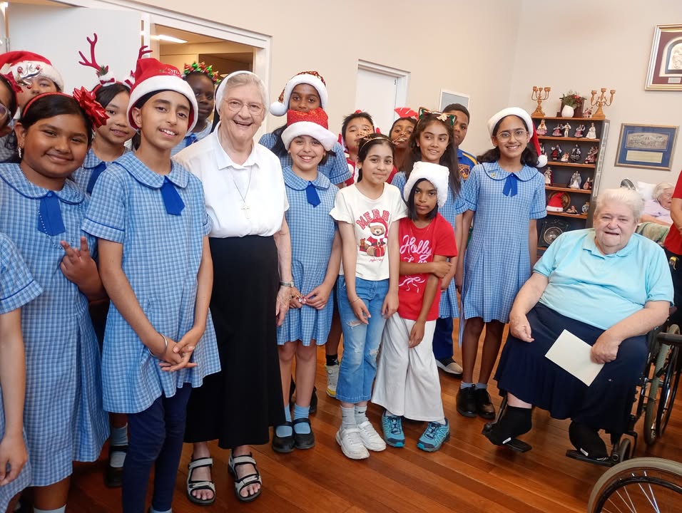 870148851588051_1257213772881555-1