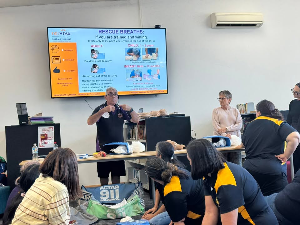 870148851588051_1353766393226292-1